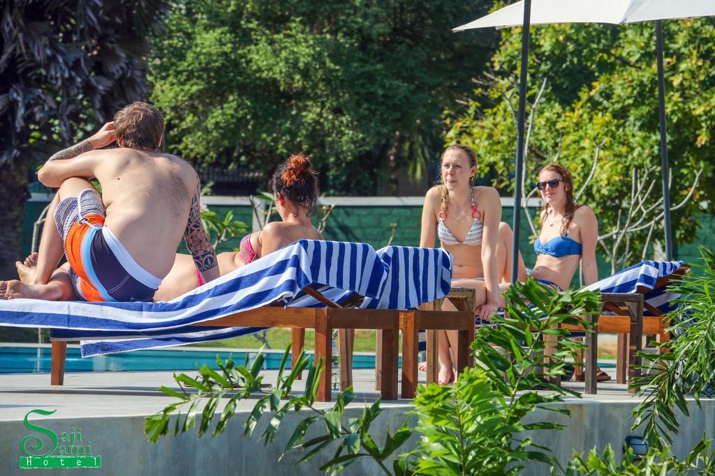 Saji-Sami Hotel Anuradhapura Bagian luar foto