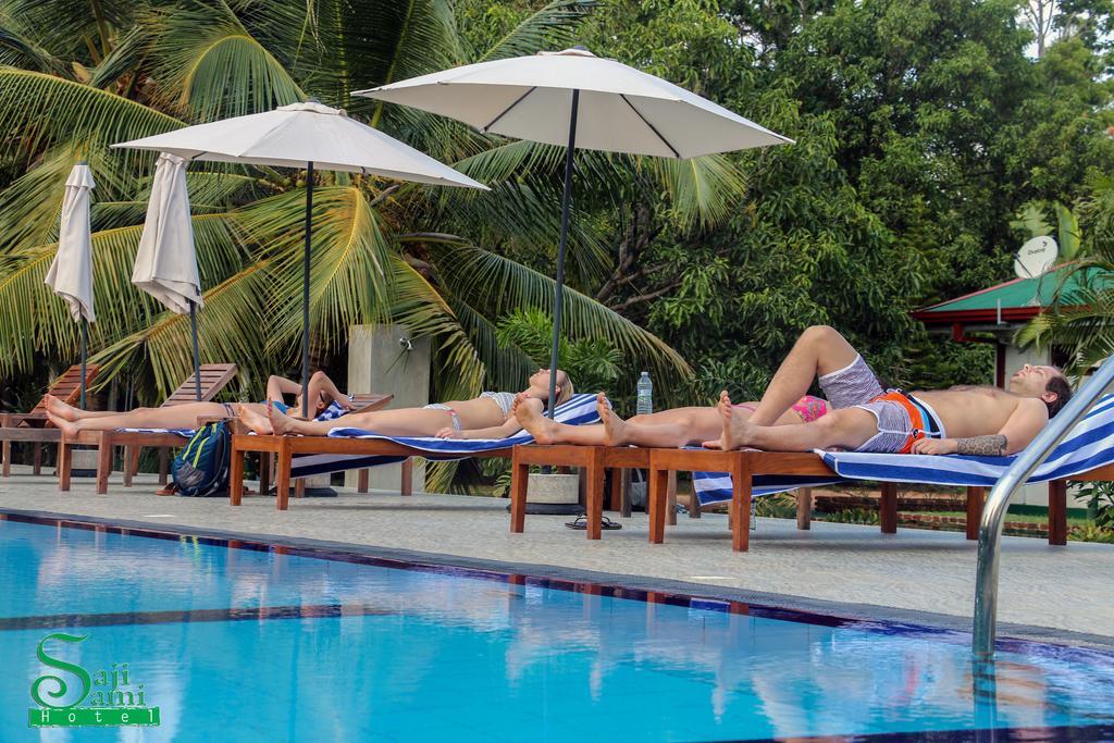 Saji-Sami Hotel Anuradhapura Bagian luar foto
